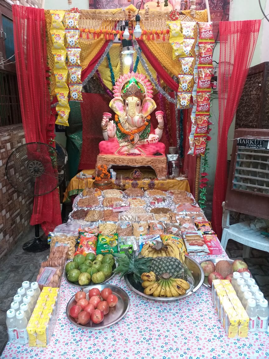 देशभर-में-आज-गणपति-की-धूम-बप्पा-को-दी-जा-रही-विदाई