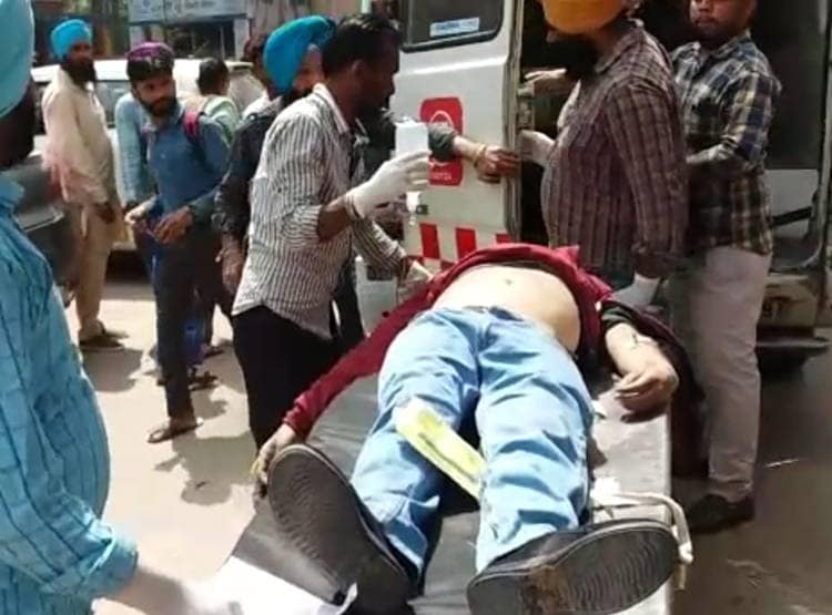 महिला अफसर के सीने में दागीं 4 गोलियां, खुद को भी गोली से उड़ाया